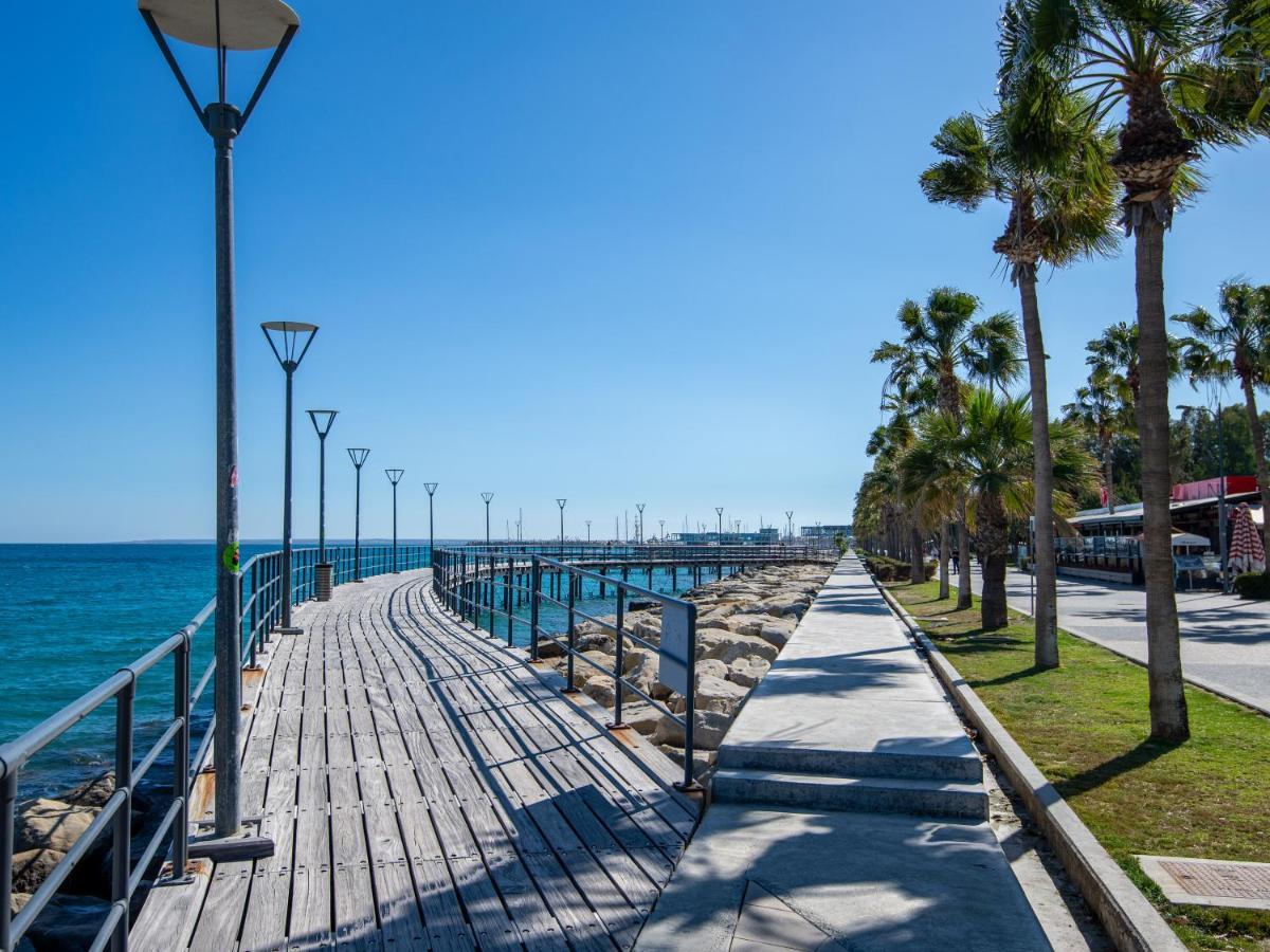 Sanders Coral Court Penthouse - Cute 3-Bedroom Apartment With Balcony リマソール エクステリア 写真