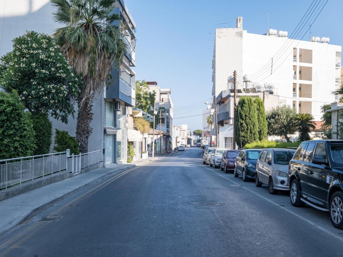 Sanders Coral Court Penthouse - Cute 3-Bedroom Apartment With Balcony リマソール エクステリア 写真