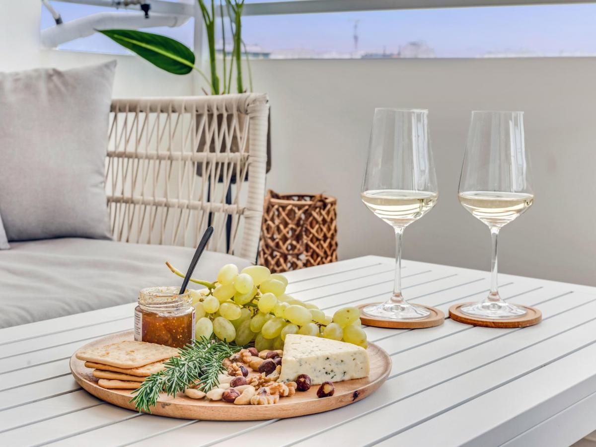 Sanders Coral Court Penthouse - Cute 3-Bedroom Apartment With Balcony リマソール エクステリア 写真