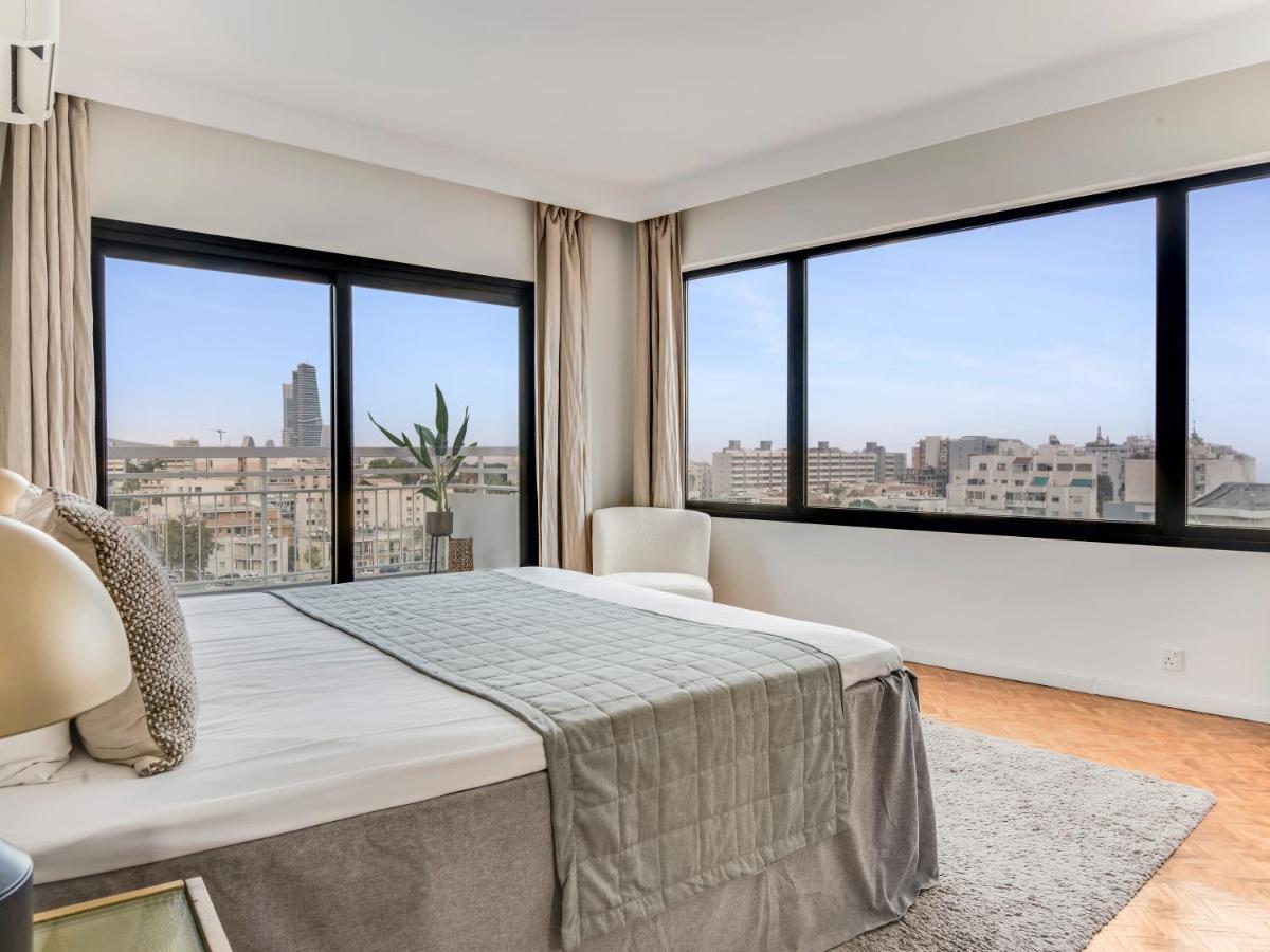 Sanders Coral Court Penthouse - Cute 3-Bedroom Apartment With Balcony リマソール エクステリア 写真